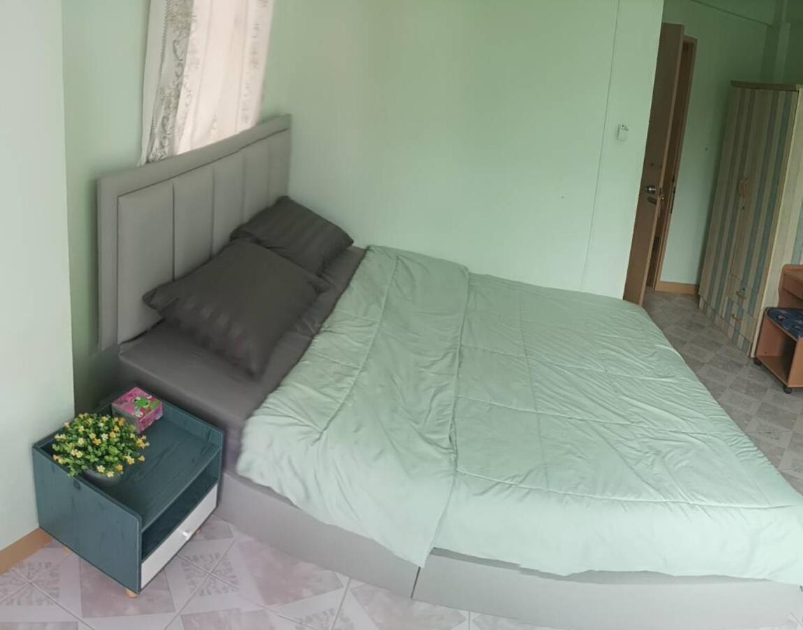 Appartement Jatuporn A2 à Rangsit Extérieur photo